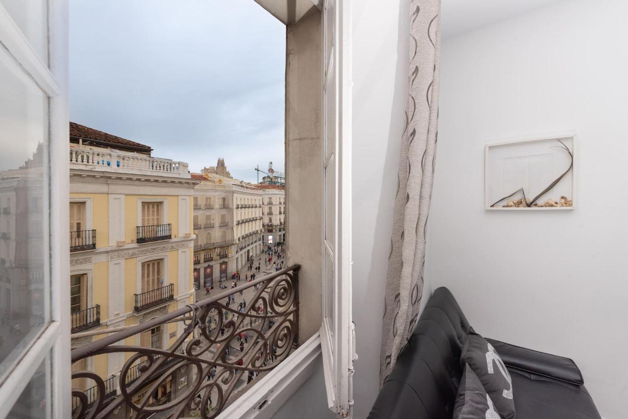Apartamentos Day Madrid MAYOR Centro Gran Via Sol Exterior foto